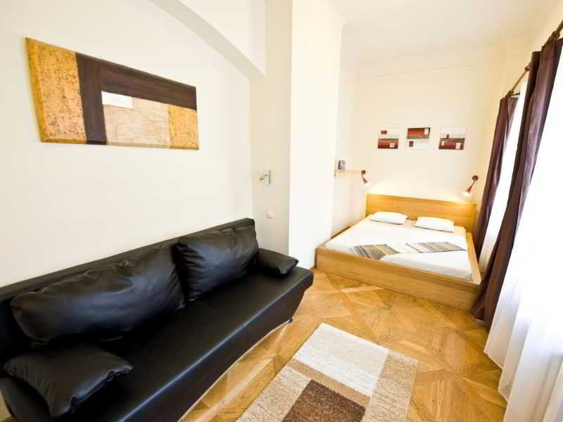 Bohemia Apartments Prague Centre Экстерьер фото