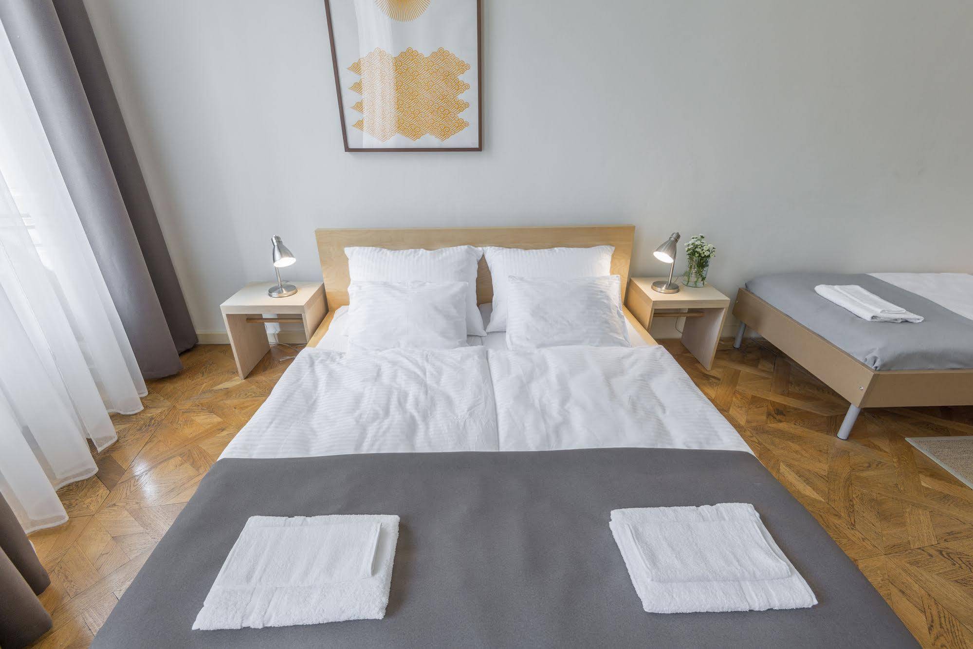 Bohemia Apartments Prague Centre Экстерьер фото