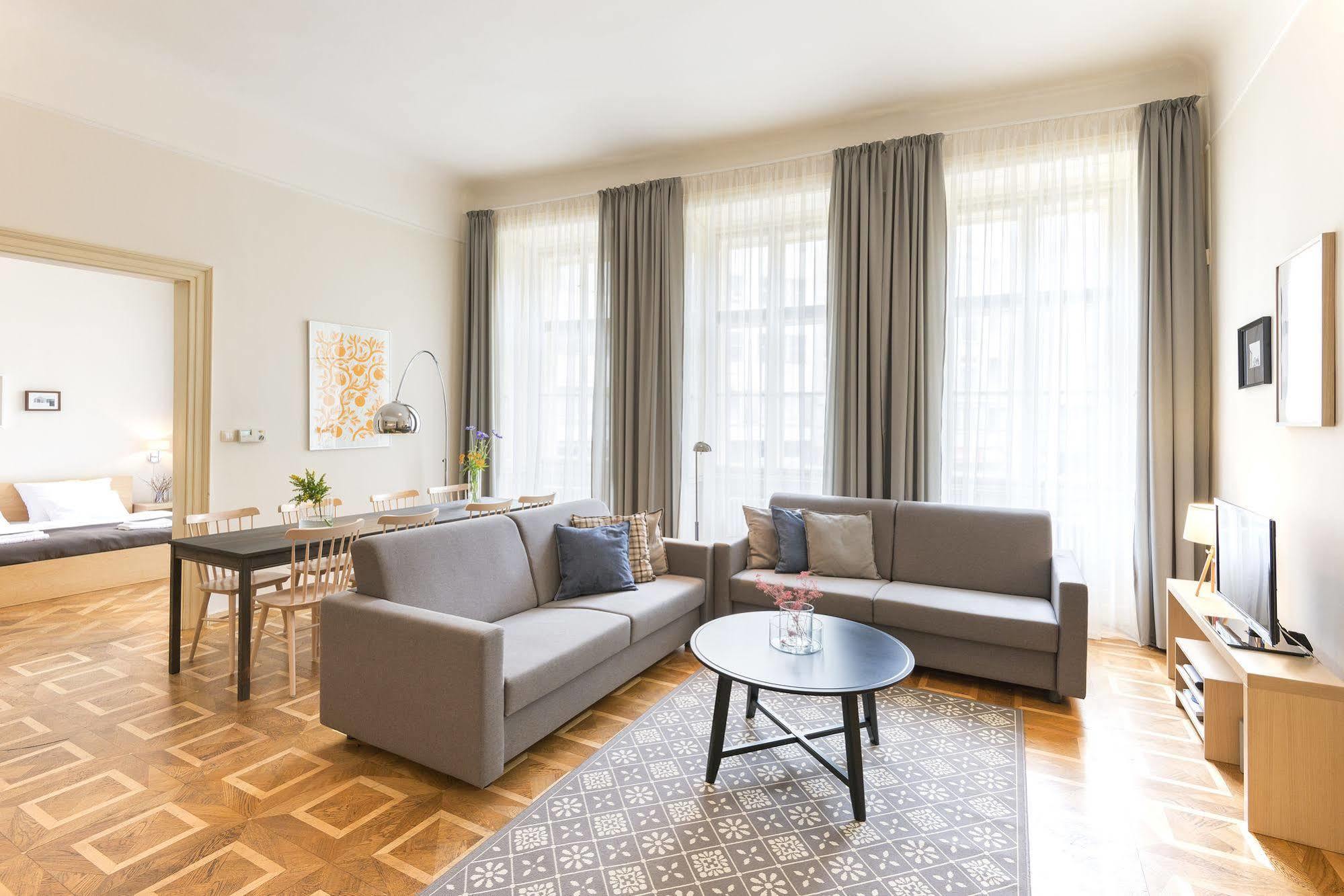 Bohemia Apartments Prague Centre Экстерьер фото